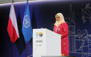 Photo: IISD/ENB | Diego Noguera, Maimunah Mohd Sharif, UN-Habitat Executive Director